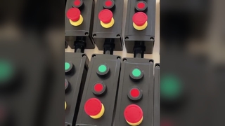 Αντιεκρηκτικό και ανθεκτικό στη διάβρωση κουτί κουμπιών